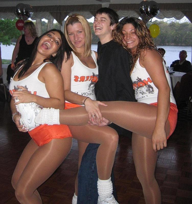 25P sexy babes in tights pantyhose nylons 169