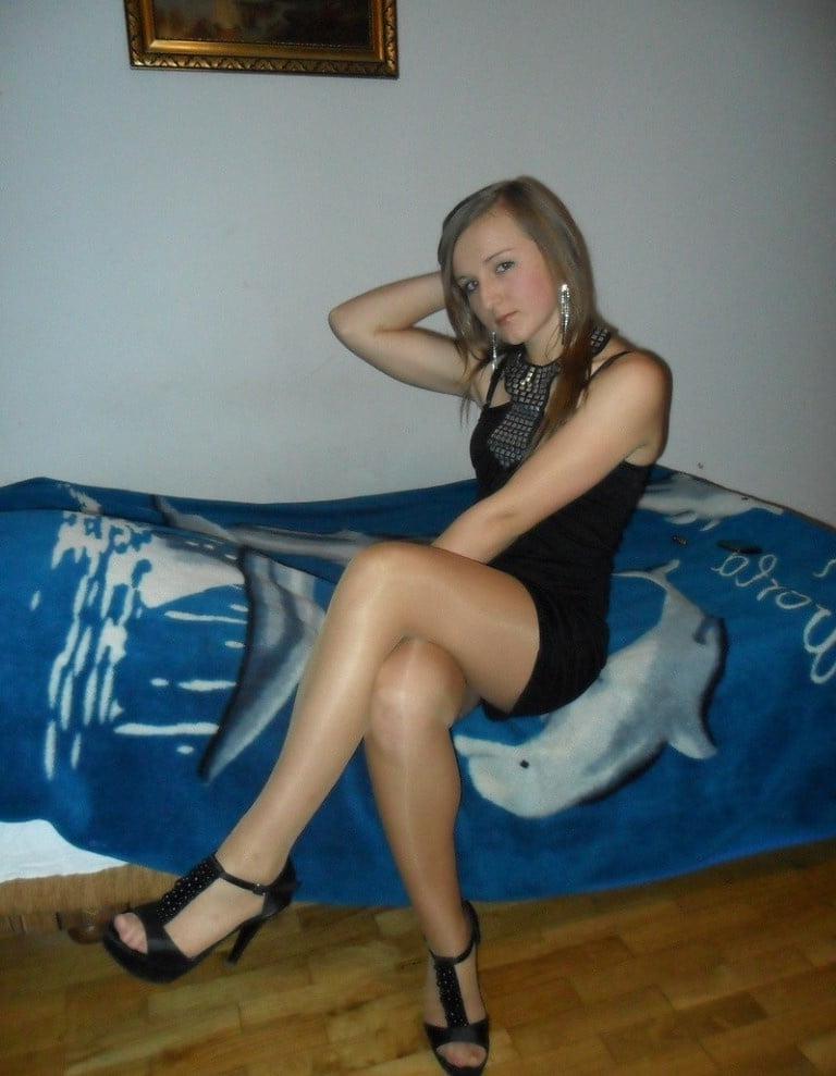 25P PANTYHOSE AMATEURS 303