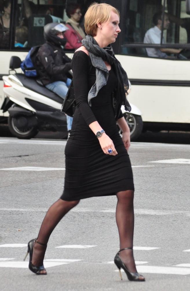 25P street pantyhose 2