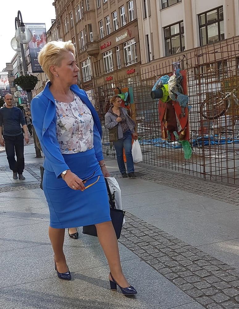 25P street pantyhose 2