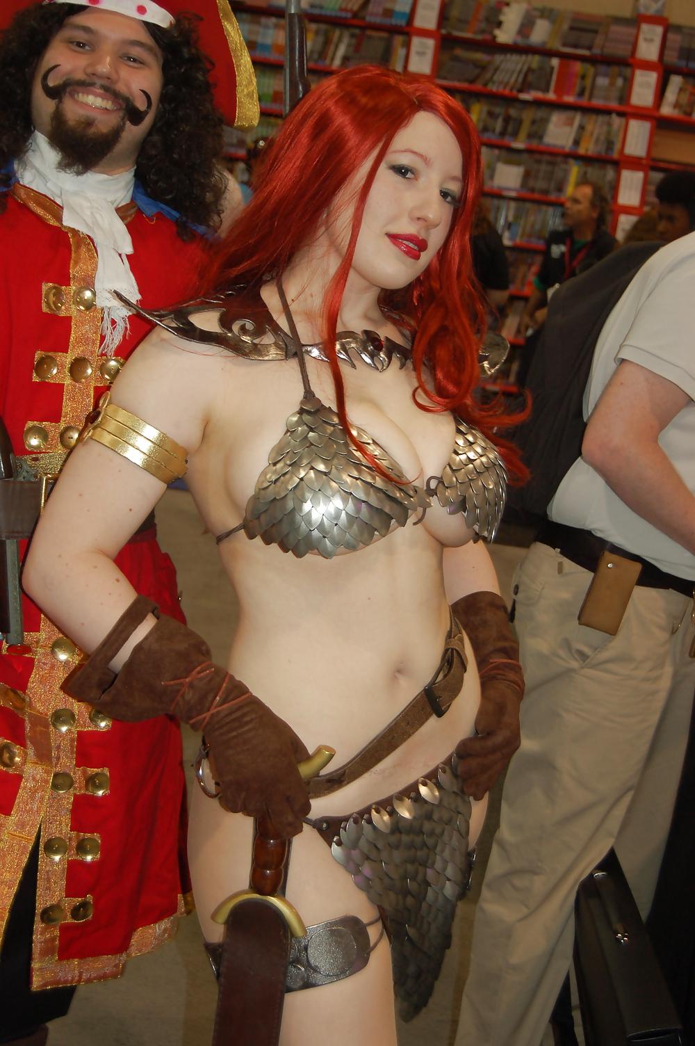 25P Sexy NON-Japanese Cosplay Girls Next