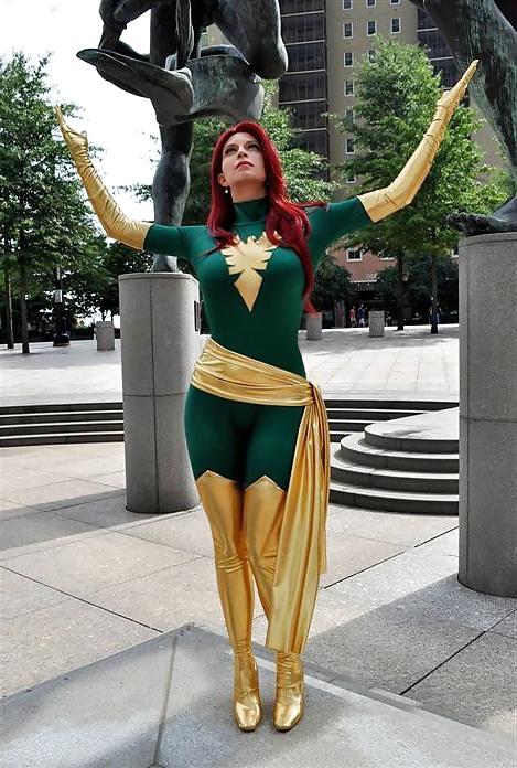 25P Sexy NON-Japanese Cosplay Girls Next