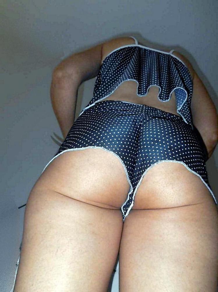 18P DELPHINE 37 Y FRENCH WHORE FROM LE MANS