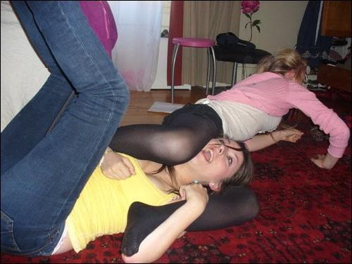 25P sexy babes in tights pantyhose nylons 162