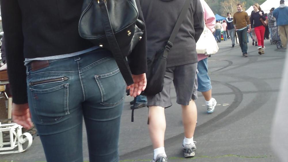 25P Sexy tall teen butt & ass in blue jeans
