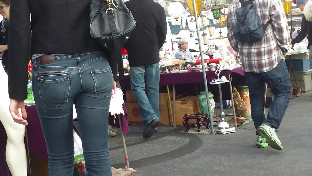 25P Sexy tall teen butt & ass in blue jeans