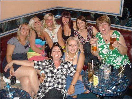 25P sexy babes in tights pantyhose nylons 158