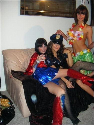 25P sexy babes in tights pantyhose nylons 158