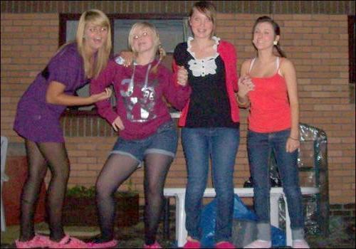 25P sexy babes in tights pantyhose nylons 158