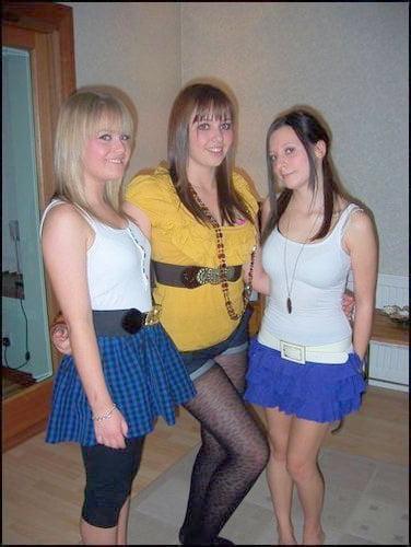 25P sexy babes in tights pantyhose nylons 154