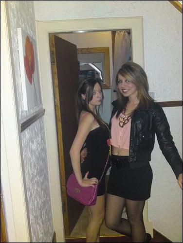 25P sexy babes in tights pantyhose nylons 154
