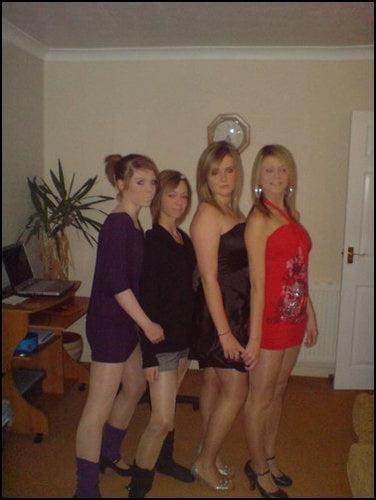 25P sexy babes in tights pantyhose nylons 154