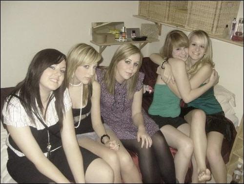 25P sexy babes in tights pantyhose nylons 154
