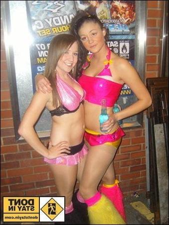 25P sexy babes in tights pantyhose nylons 159