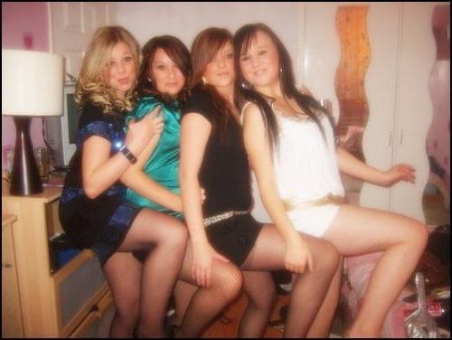 25P sexy babes in tights pantyhose nylons 156