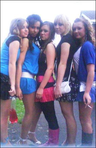 25P sexy babes in tights pantyhose nylons 156