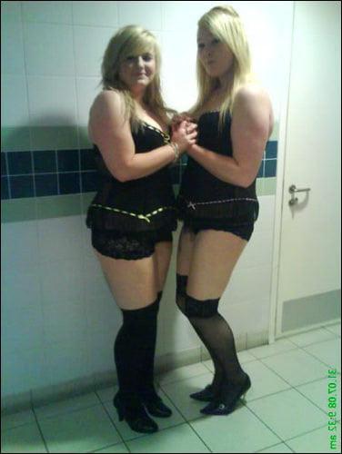 25P sexy babes in tights pantyhose nylons 156
