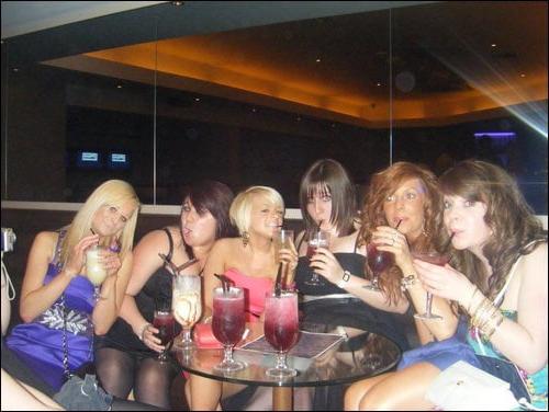 25P sexy babes in tights pantyhose nylons 156