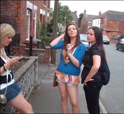 25P sexy babes in tights pantyhose nylons 156