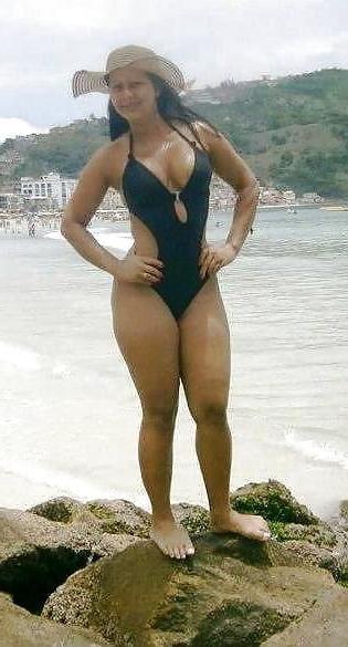 25P There Is Nothing Sexier Than A Woman In A Swimsuit 17