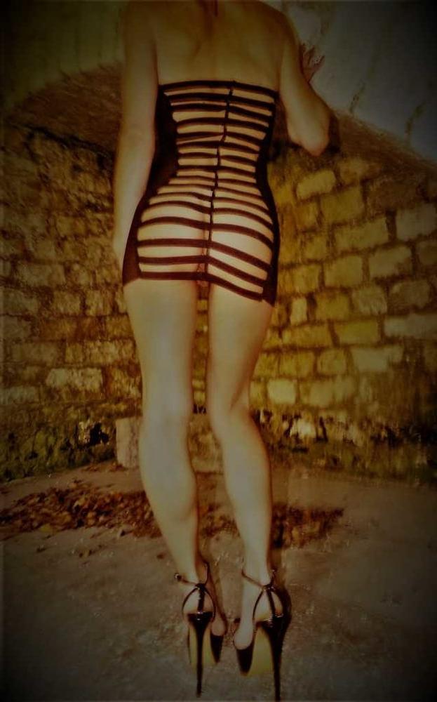 17P High heels &amp; sexy dress outdoor- Tenue sexy et Talons hauts