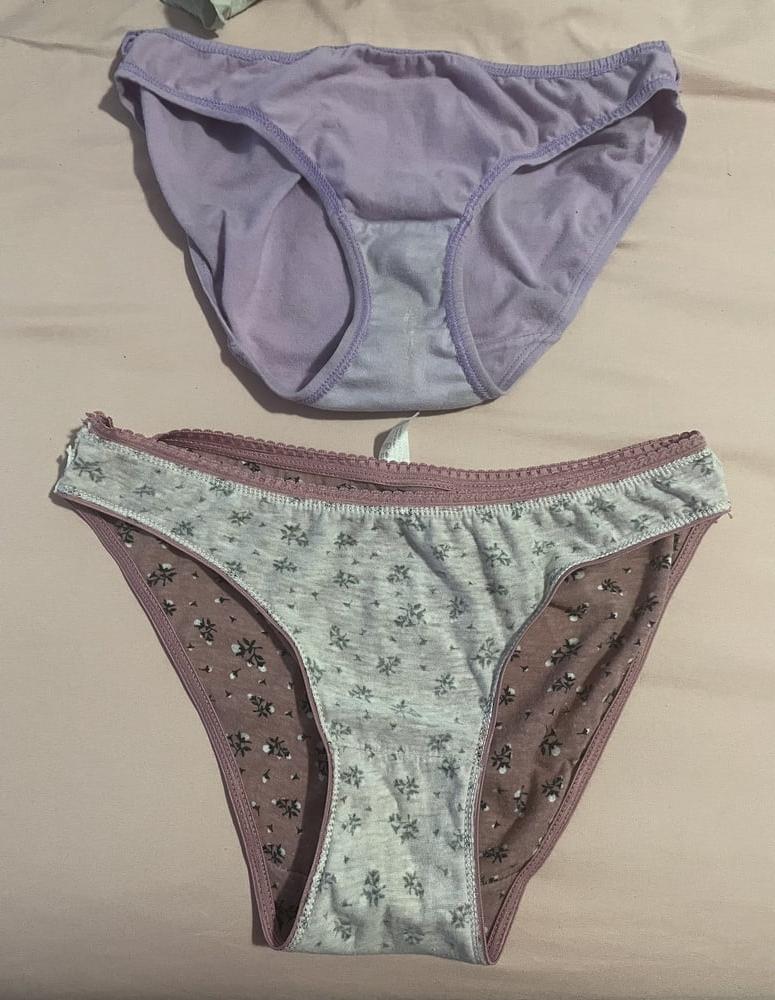 25P Her Dirty Panties