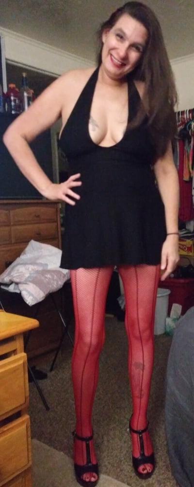 10P my monroe dress and red fishnets in heels.