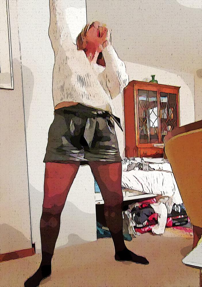 25P Wife's pantyhose of New Years eve