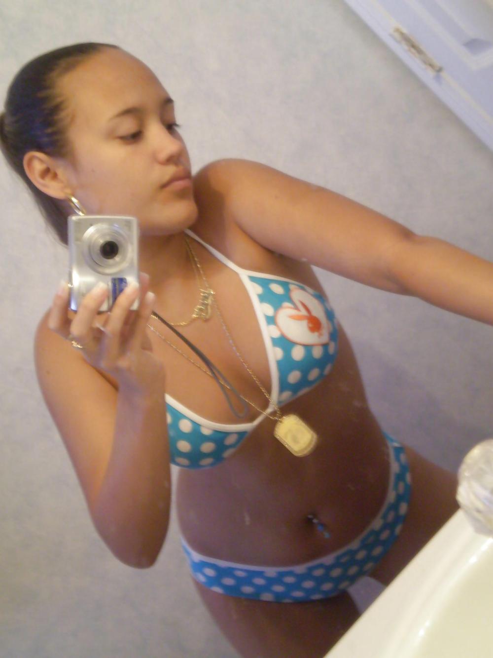 8P Hawaiian chick asking for it