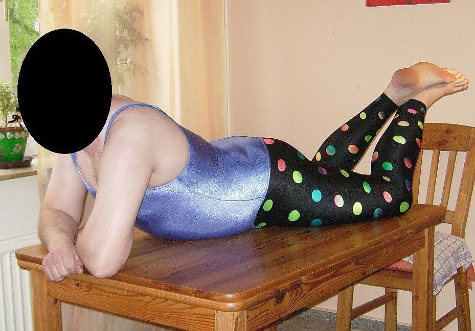 11P Swimsuit badeanzug und leggins