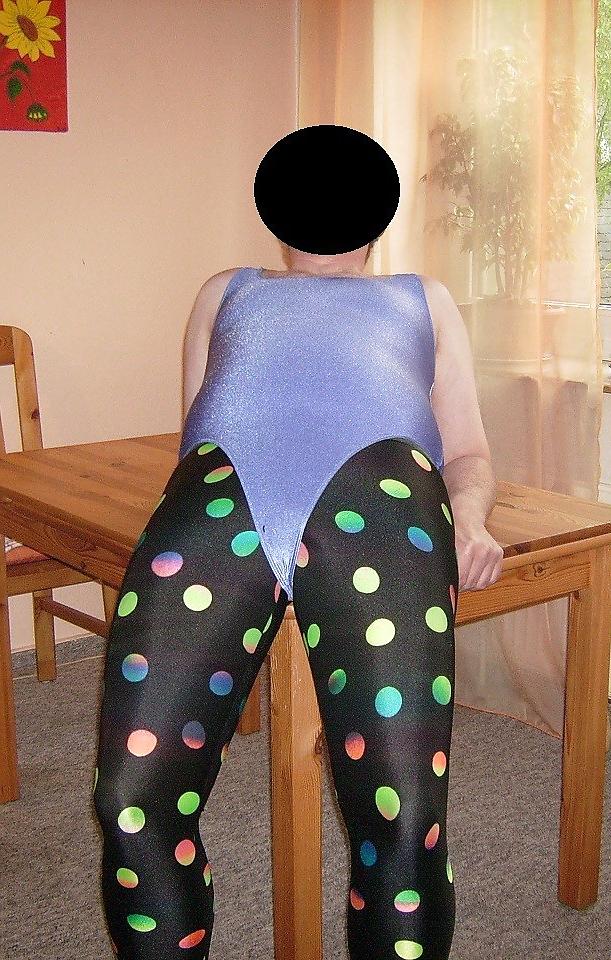 11P Swimsuit badeanzug und leggins