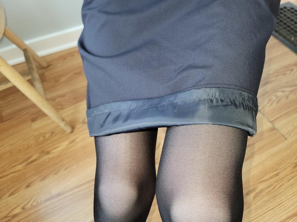 25P Flight Attendant Skirt with Sliky lining and Pantyhose