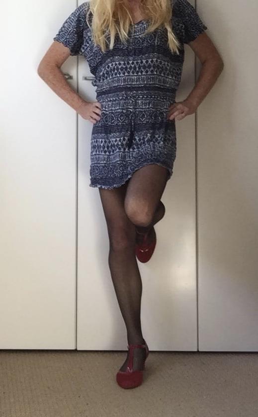 10P Sarah cd short dress and lingerie