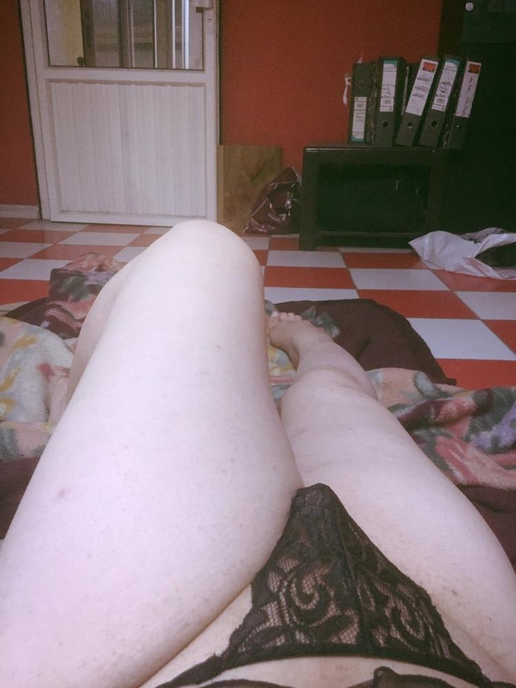 25P sissy slut rasha in black dress showng for big cocks