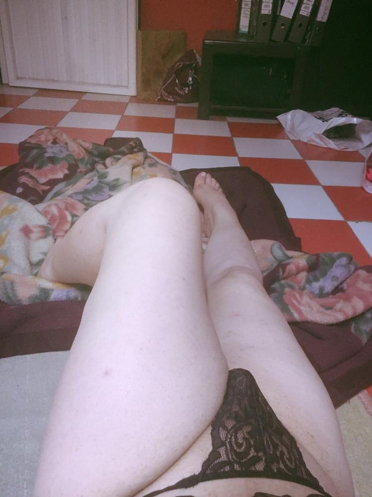 25P sissy slut rasha in black dress showng for big cocks