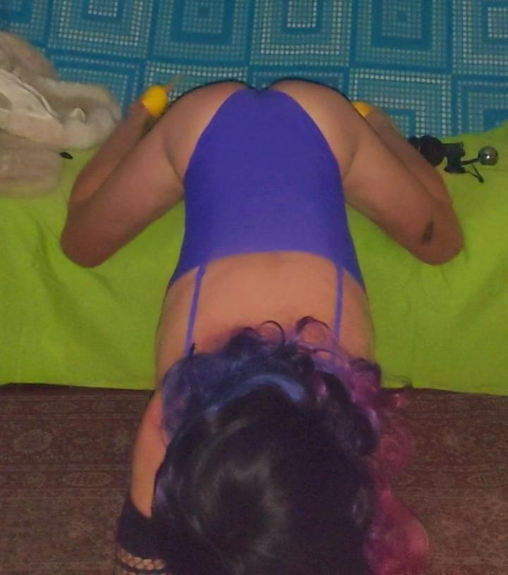 25P Purple swimsuit and wand album