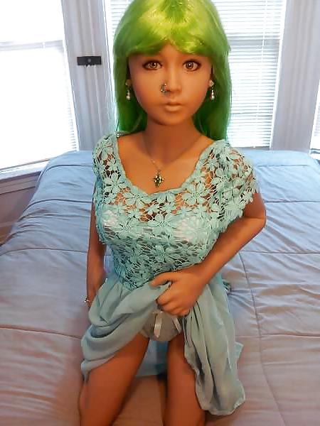 19P Nina's green dress 2