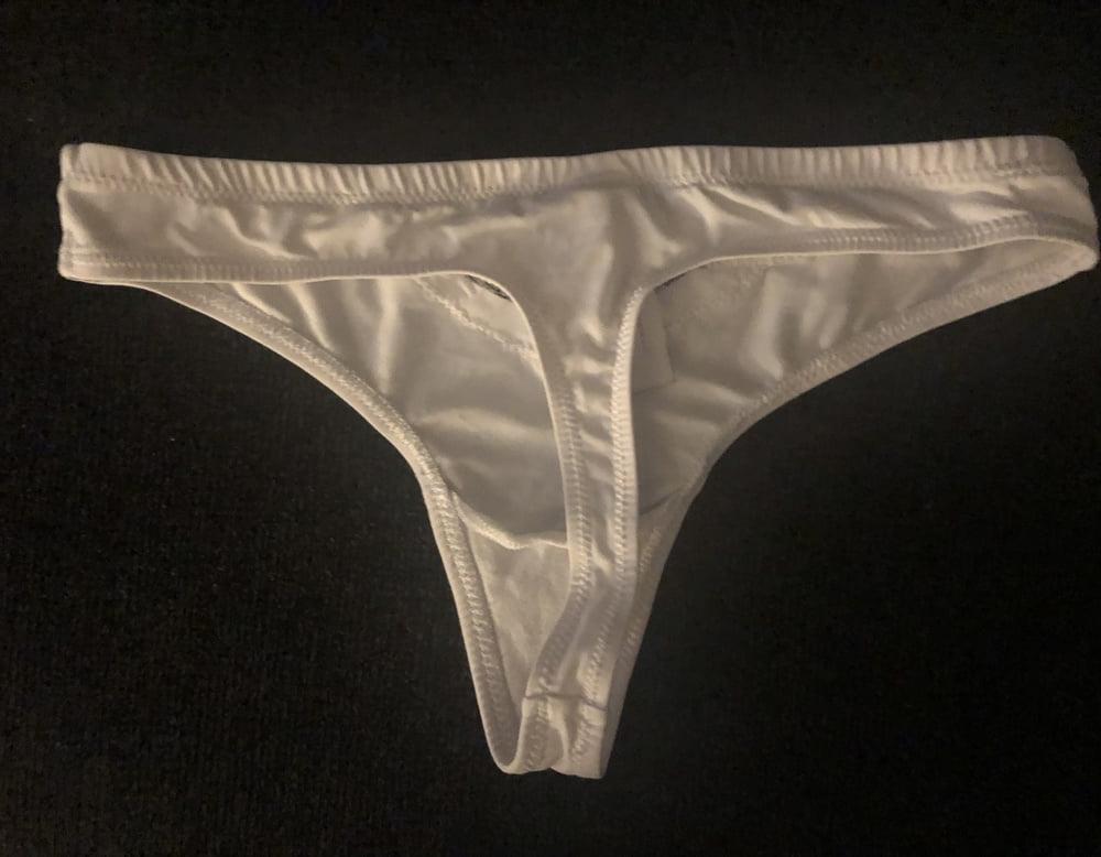 25P Wife's dirty panties