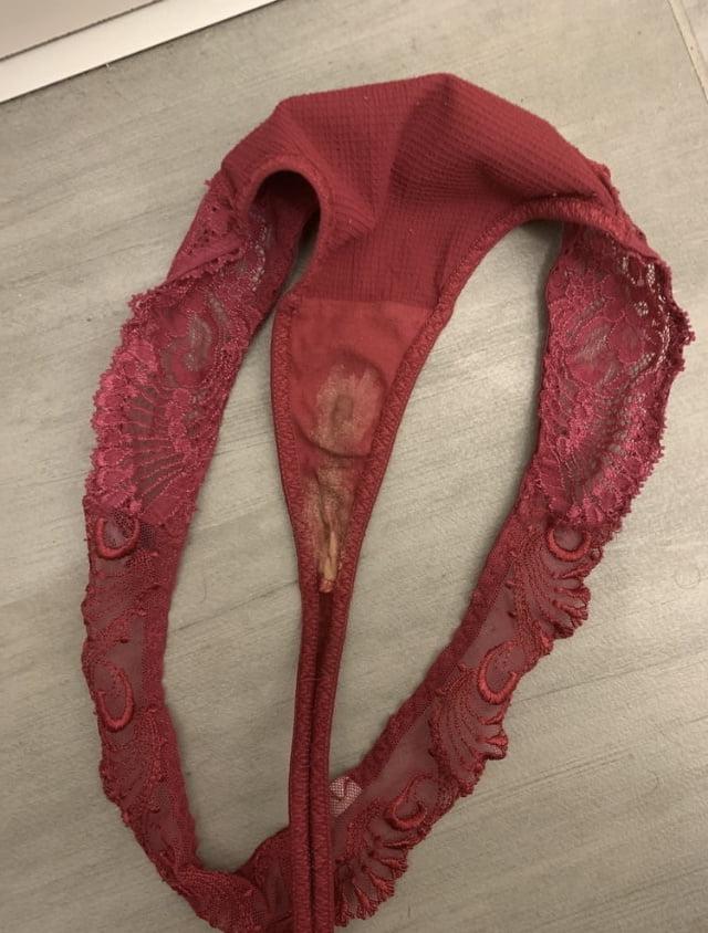 25P Wife's dirty panties