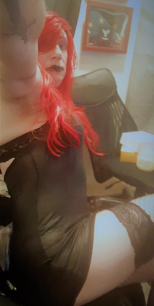 25P A little dress up