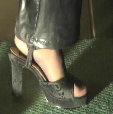 17P Sexy TGirl in Pantyhose Wet look Leggings and Heels