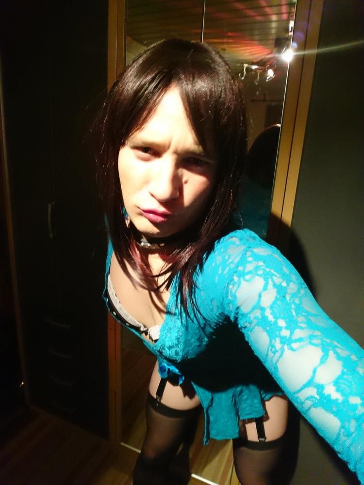 10P I'm your little sissy trap (2019)