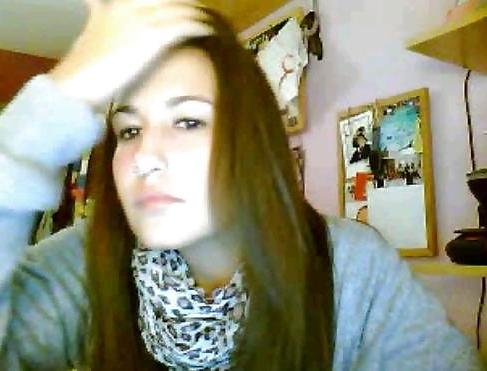 18P CHATROULETTE PUSSYS - COMMENT DIRTY