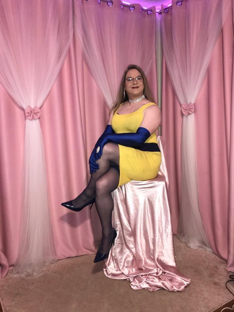 25P Joanie - Yellow Pencil Dress 2