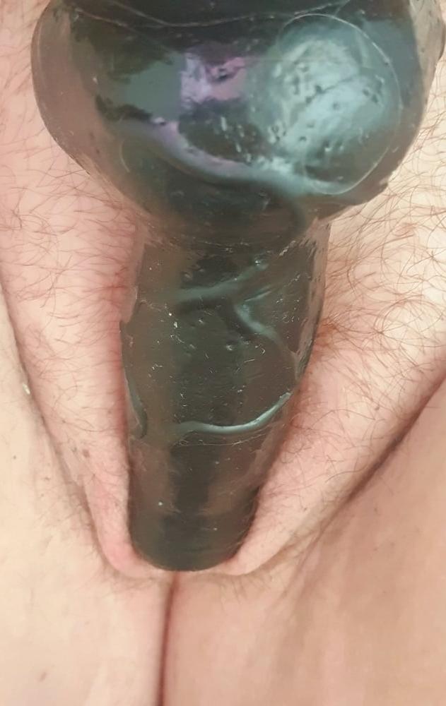 25P Dildo Fun
