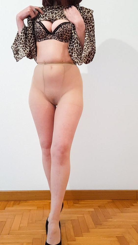 25P Pantyhose