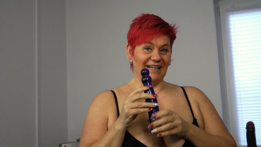 15P Annadevot: Too many dildos part 2