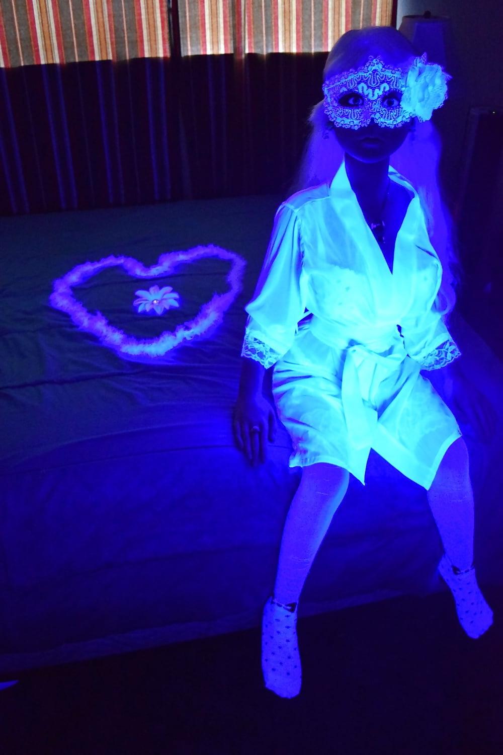 17P Nina's blacklight