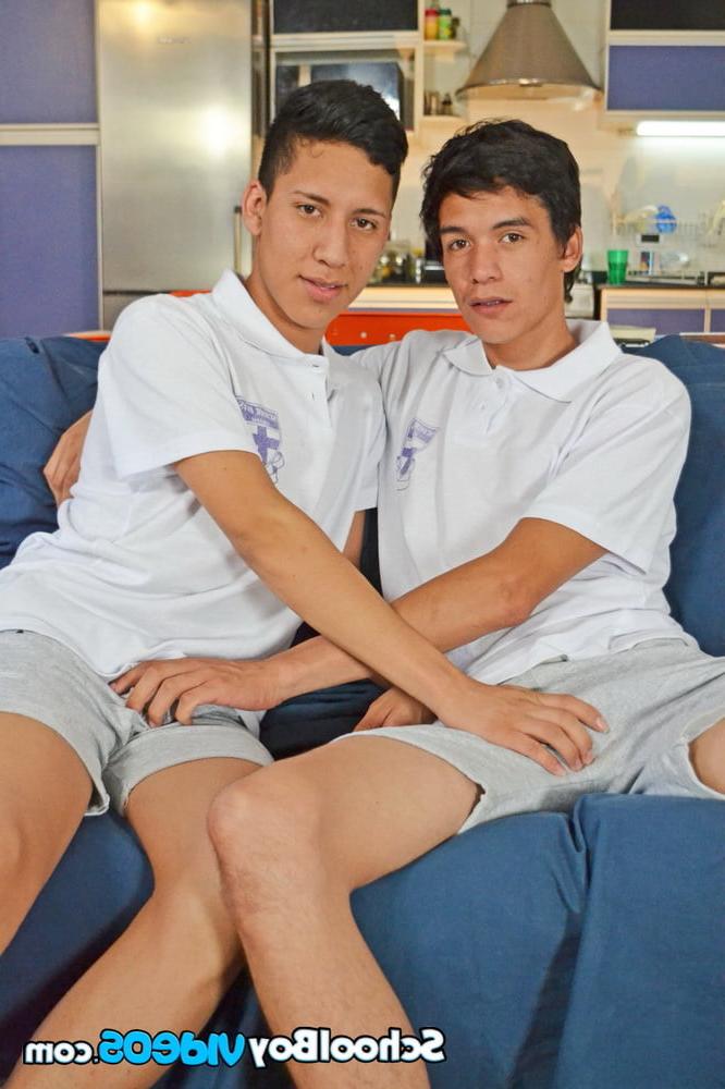 16P Hot gay teen boy takes fat uncut dick in his boy hole