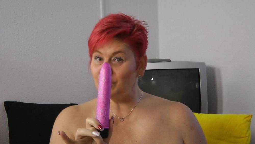 15P Annadevot: Too many dildos part 1